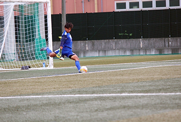 サッカー部 体育会一覧 クラブ サークル キャンパスライフ 大阪経済大学