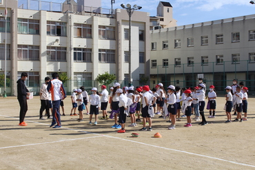 出前授業：井高野小学校「かけっこ教室」