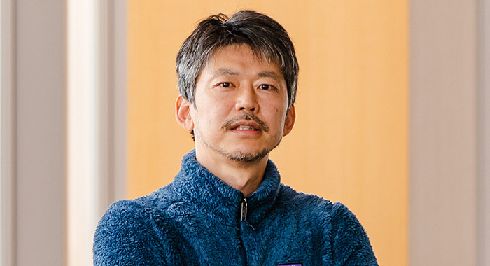 ISFJ優勝を達成した岡島成治先生から学んだこととは。日々研究に取り組んだ岡島ゼミでの経験は人生の宝物。