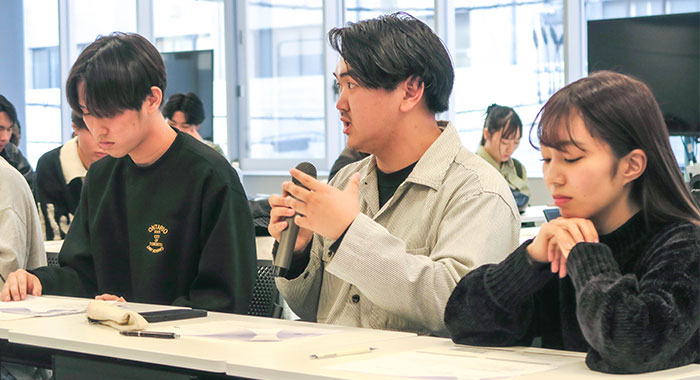 関西大学・龍谷大学との合同ディベート大会 ― 17回目を迎えた伝統の論戦