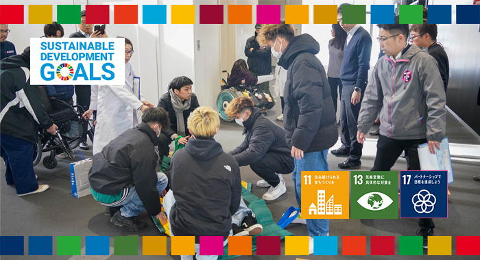 誰一人取り残さない避難を目指して ― 講義中の地震を想定した消防・防災訓練