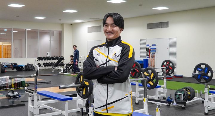 ハンドボール部主将がプロチームに入団、プロ選手として飛躍を目指す