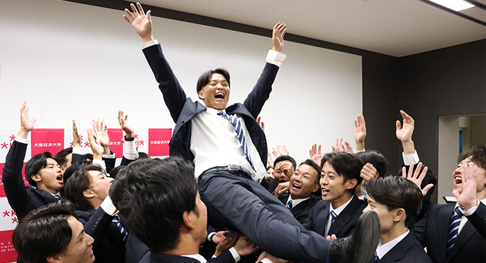 硬式野球部の常深颯大投手が阪神タイガースからドラフト3位指名！